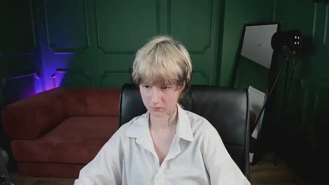 Senpai_Sins' Live XXX Chat