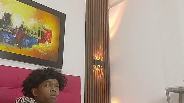 Milo_AfterDark élő XXX-chatje