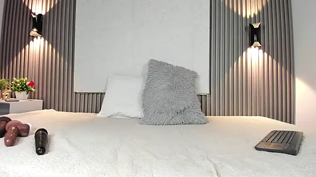 Chat +18 de Zafiiraa ao vivo