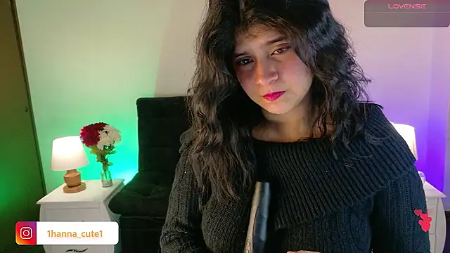 О нлайн чат XXX hannaa_cute