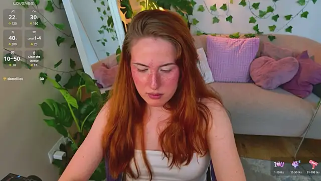 צ'אט XXX בשידור חי של ChloeAster