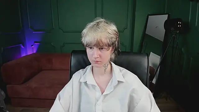 Czat XXX na żywo – Senpai_Sins
