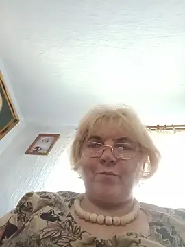 Elena_Beautiful784's Live XXX Chat