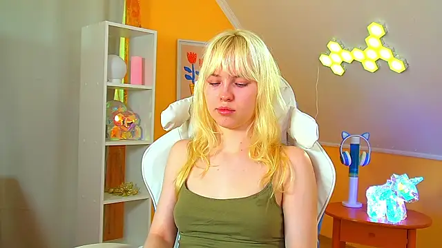 HannahHollis' Live XXX Chat