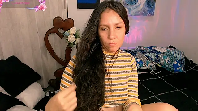 naihroby Live XXX Chat