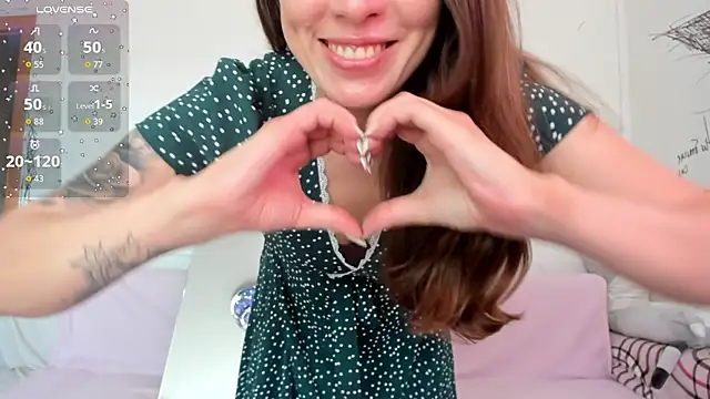 Živý XXX chat Lil_Foxy9