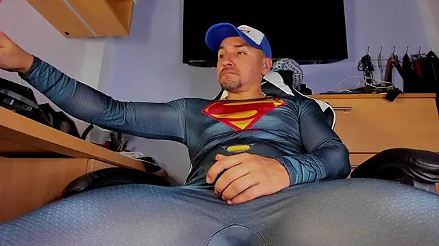 Czat XXX na żywo – MikeMiller2