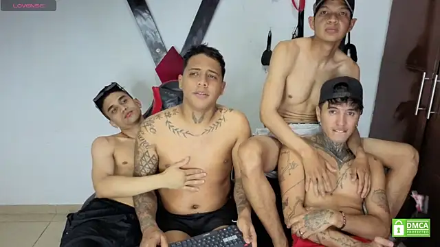 EliteBoysLive Live XXX Chat