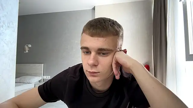Онлайн чат XXX SoloFury