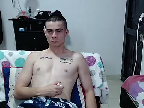 Zac_Efront 라이브 XXX 채팅