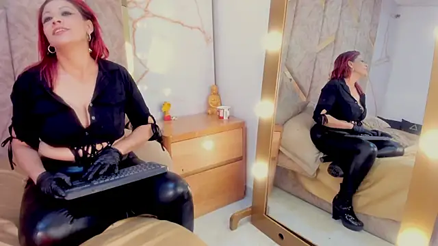 ALESKADUTH live XXX chat