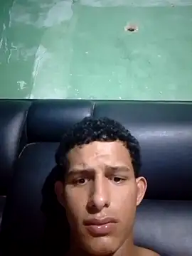 master_badboy – Naživo XXX chat