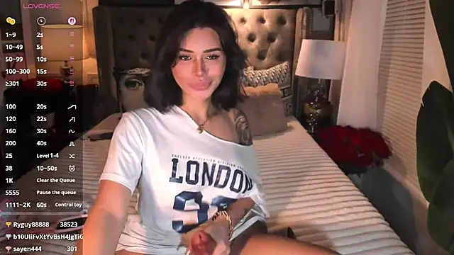 ParisianDolln Live XXX chat