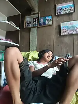 Chat XXX en directo de Hoa-tuylip