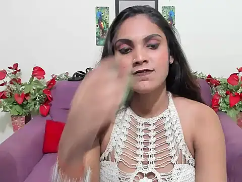 angelwicky11 Adlı Modelin Canlı XXX Sohbeti