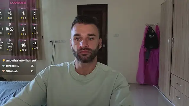 XXX chat uživo modela DaddySlava