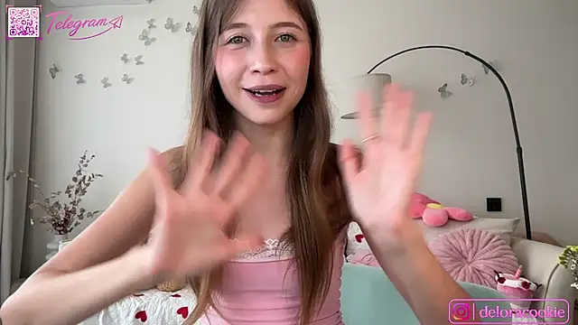 XXX chat uživo modela delorathecookiee
