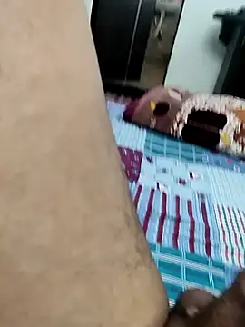 smallthickdick115 élő XXX-chatje