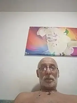 Toby2712 即時 XXX 聊天