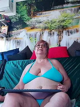 QueenPammy1's Live XXX Chat
