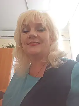 Онлайн чат XXX AliceStar333