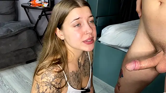 Miley_and_Michael Live XXX-Chat