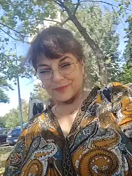 צ'אט XXX בשידור חי של cutewoman67