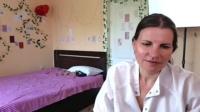 Mirabelle_Velvet – Live XXX-chat