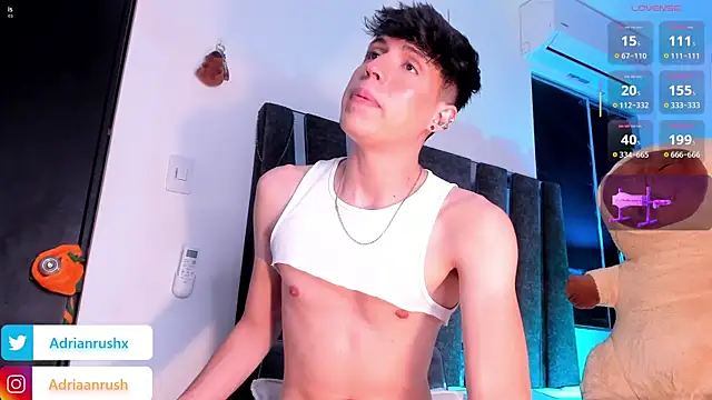Chat XXX ao vivo de AdrianRushx