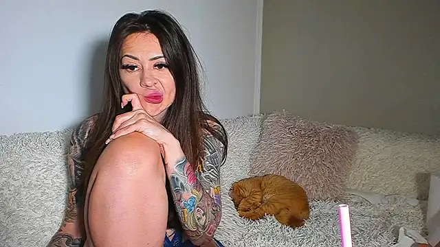 Czat XXX na żywo – BrianaDiamondXXX