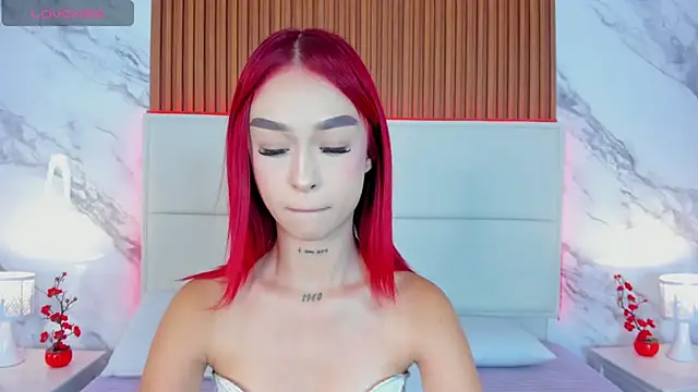 Chat +18 de _bella_rossee_ ao vivo