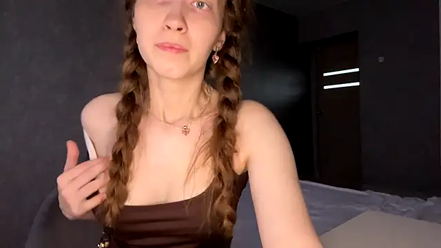 Emily_Mur_ Live XXX-chat