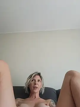 Živý XXX chat Elly_Fr