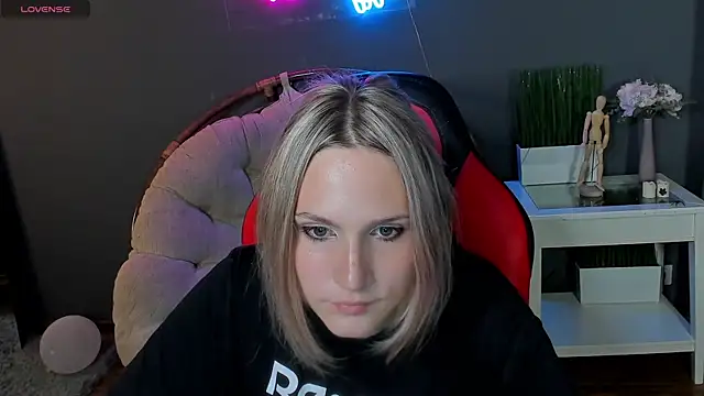 Lexa_Demi élő XXX-chatje
