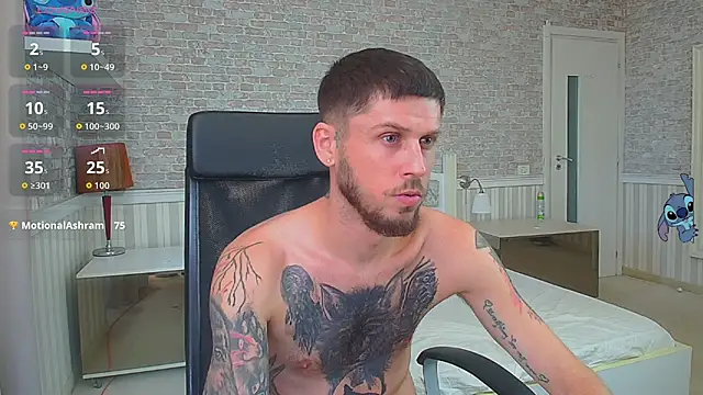 JonahShaw Chat XXX in diretta