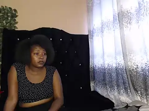 Chat XXX en directo de kinkyveeluvu