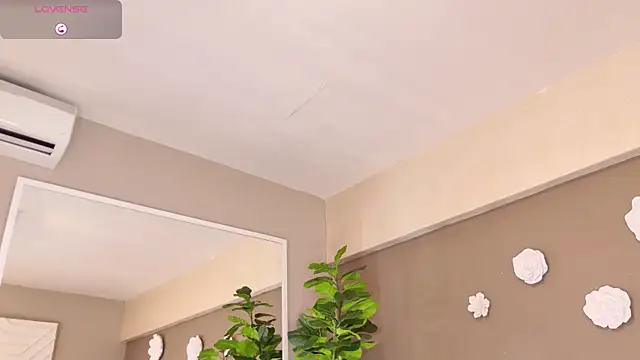 irisreid 现场XXX聊天