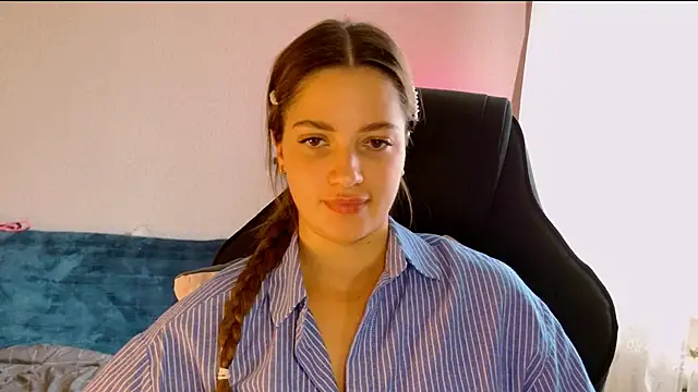 KiraVair – Live XXX-chat