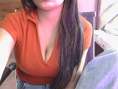 miss-riyaa – Naživo XXX chat