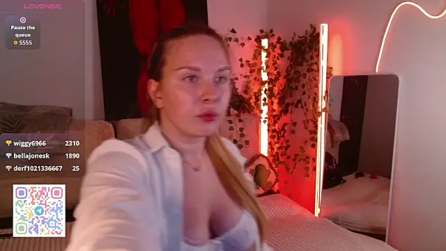 Corallymb Live XXX-Chat