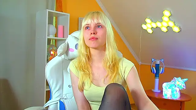 HannahHollis' Live XXX Chat