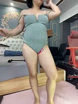 Chatroom XXX en direct de LucianaMe