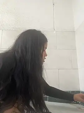 Chat XXX en directo de Channel_Mills
