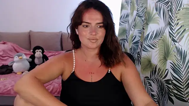 ViviRoses Adlı Modelin Canlı XXX Sohbeti