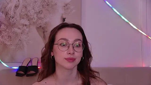 Emily_Simon: απευθείας συνομιλία ΧΧΧ
