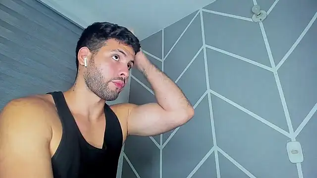 צ'אט XXX בשידור חי של dei_211