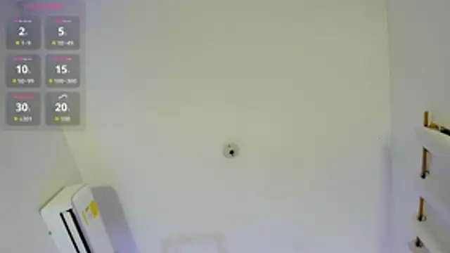 Chat +18 de ArianaRougee ao vivo