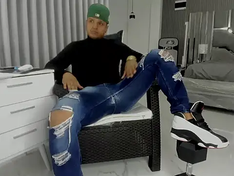 master_leather XXX чат на живо