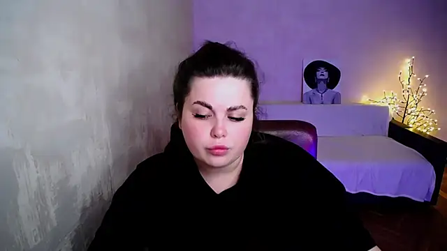 Emily_Mo: απευθείας συνομιλία ΧΧΧ