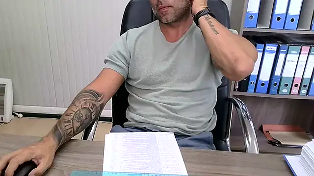 Evasionee – Naživo XXX chat